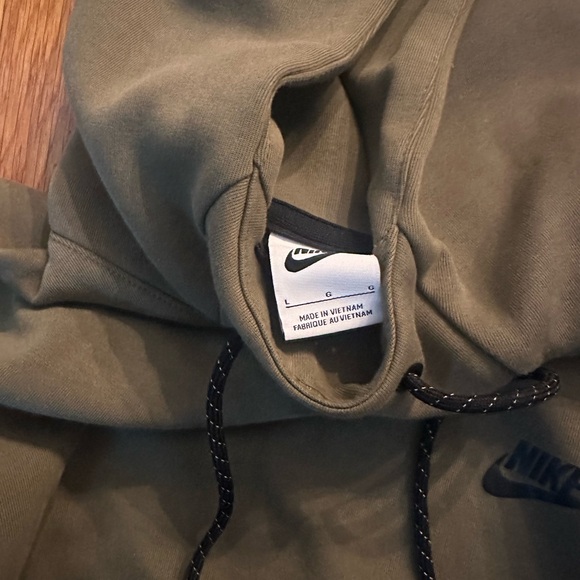 Nike tech fleece hoodie size Large - Picture 4 of 8